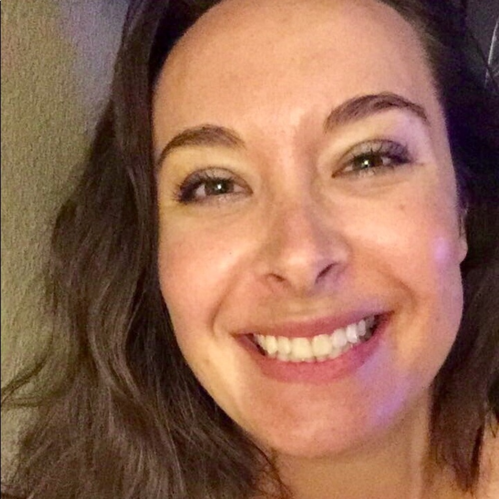 Meet your Posher, Chenoa